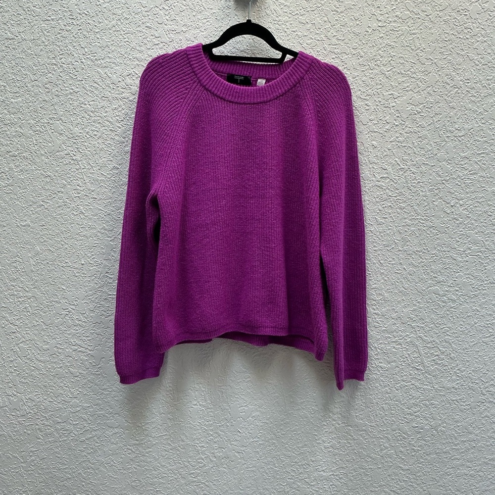Tahari Magenta Purple Crew Neck Sweater Like New size L